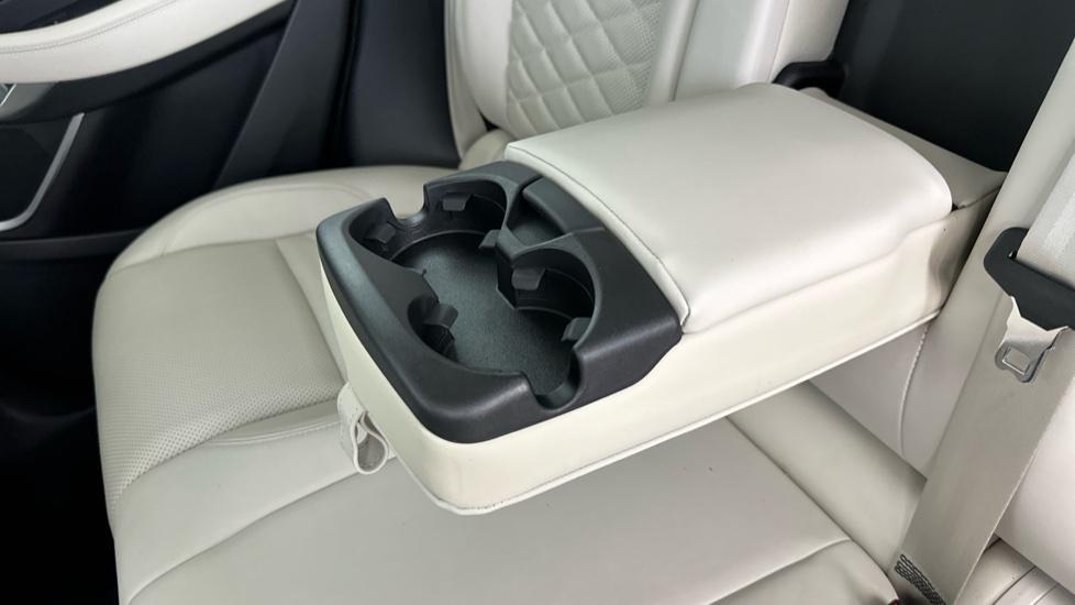 Rear Armrest/ Cup Holder