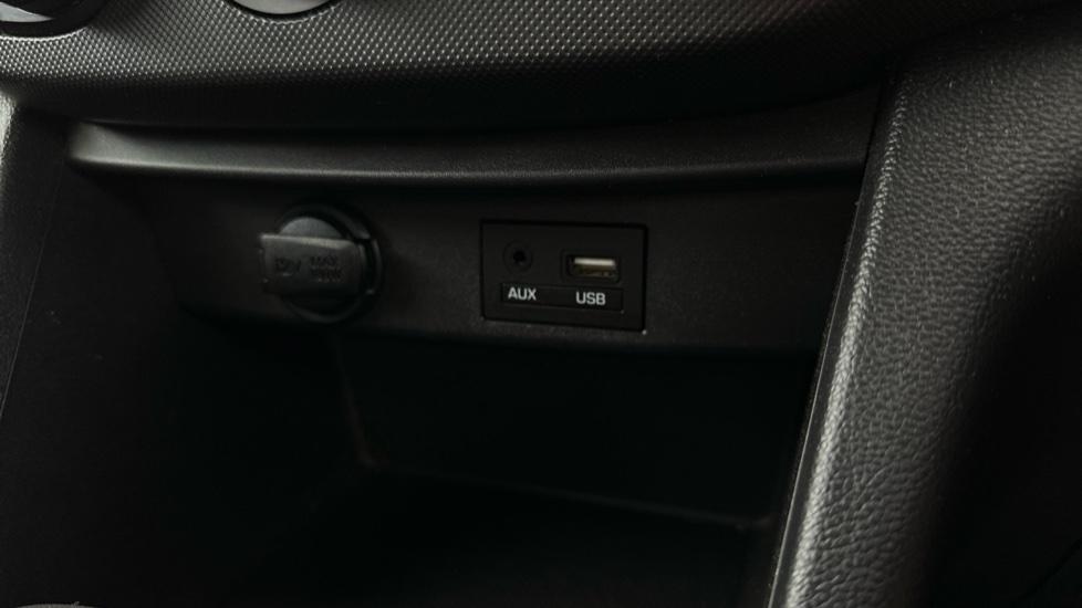 USB / AUX