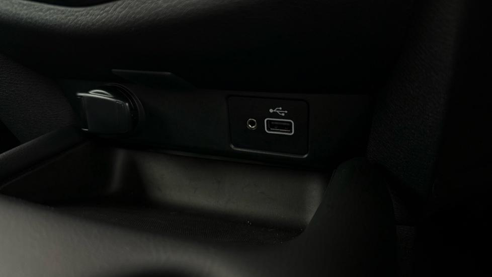 USB / AUX