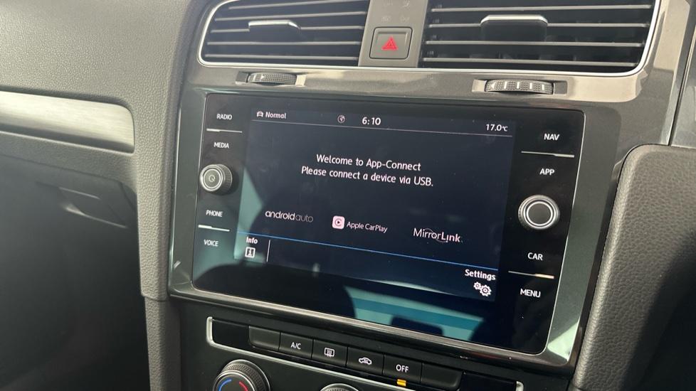 Apple Carplay / Android Auto