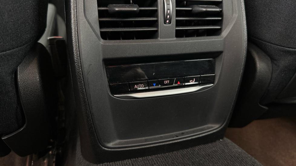 Rear Climate Control