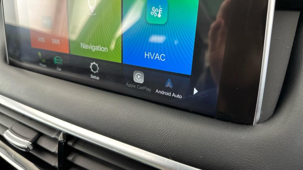 Apple Carplay / Android Auto