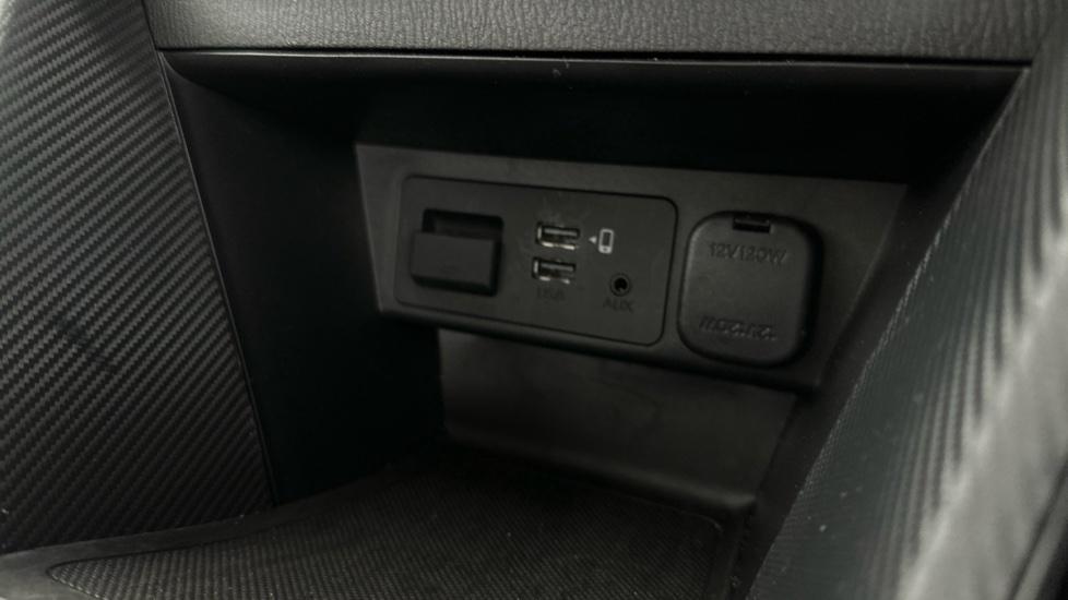 USB / AUX