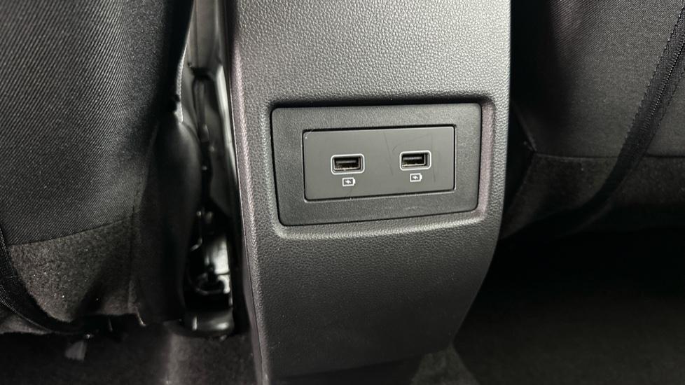 Rear USB Connection