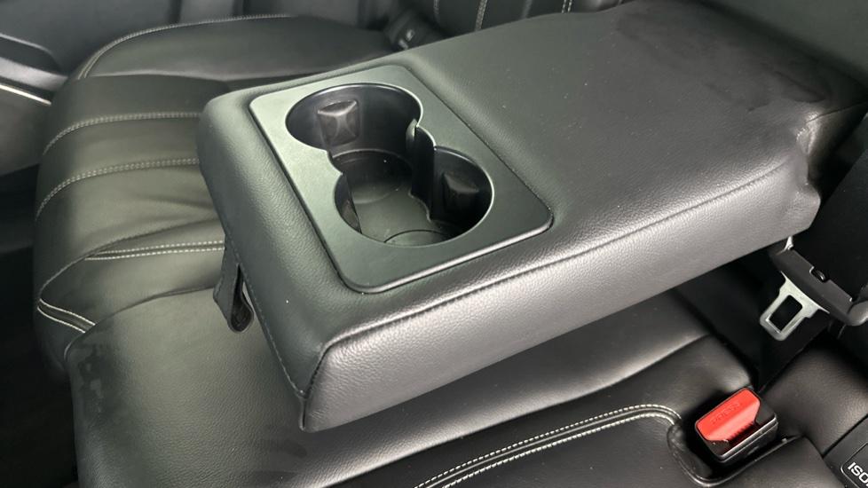 Rear Armrest/ Cup Holder