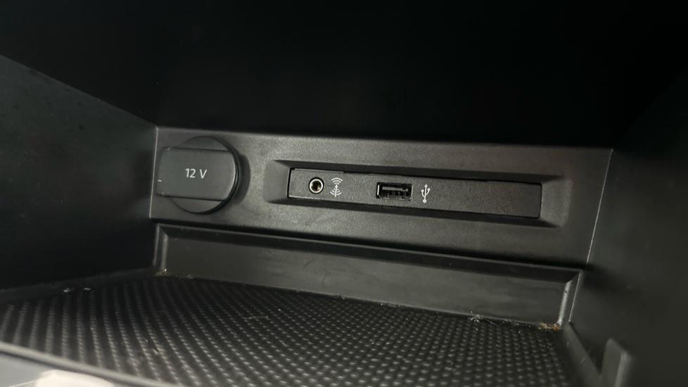 USB / AUX