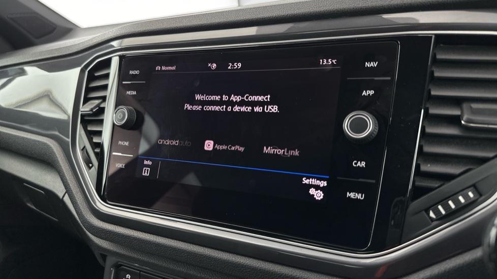 Apple Carplay / Android Auto