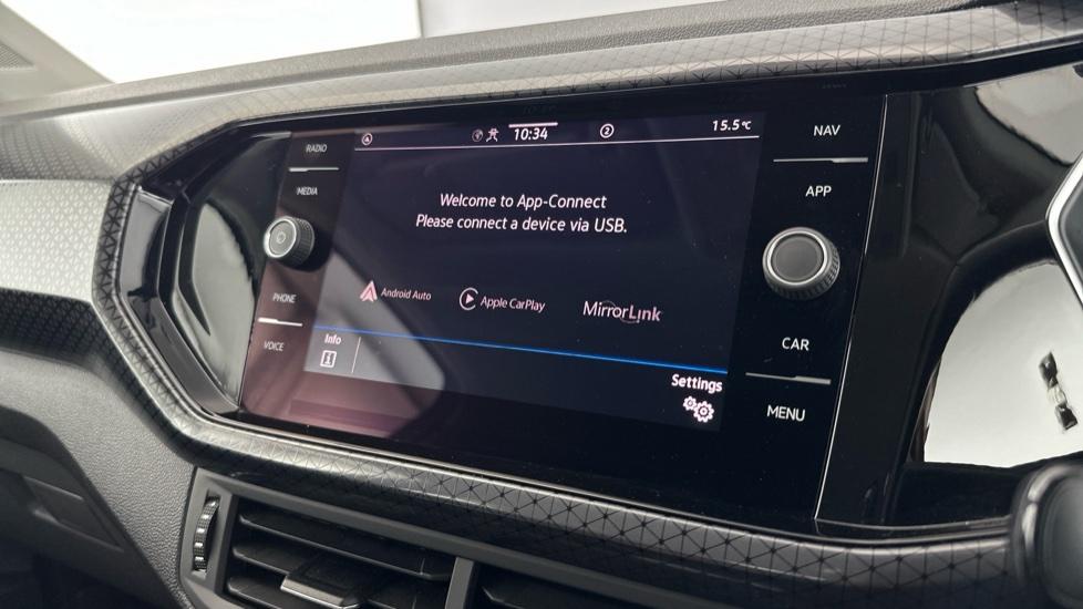 Apple Carplay / Android Auto