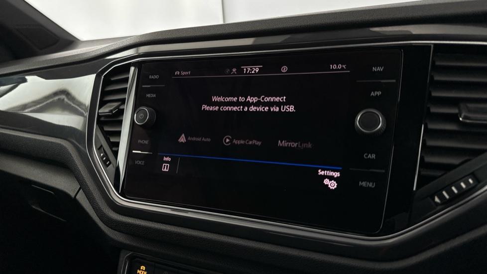 Apple Carplay / Android Auto