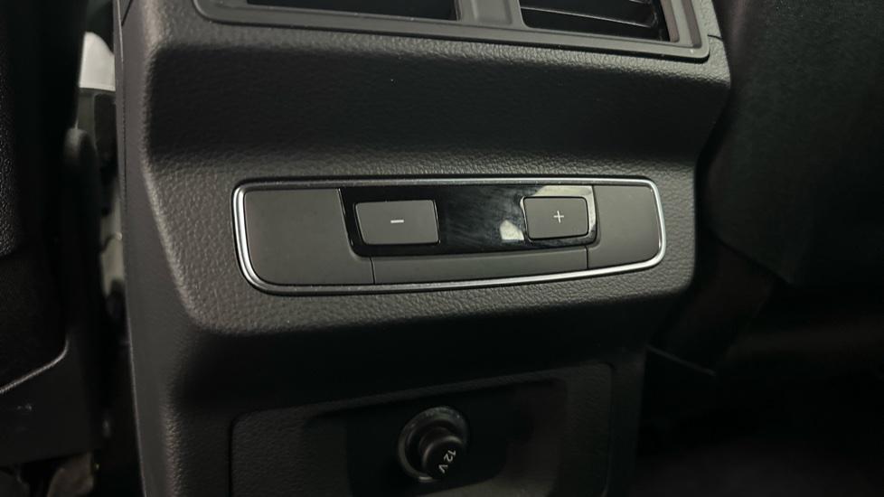 Rear Climate Control