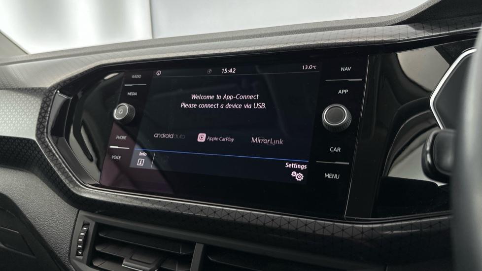 Apple Carplay / Android Auto