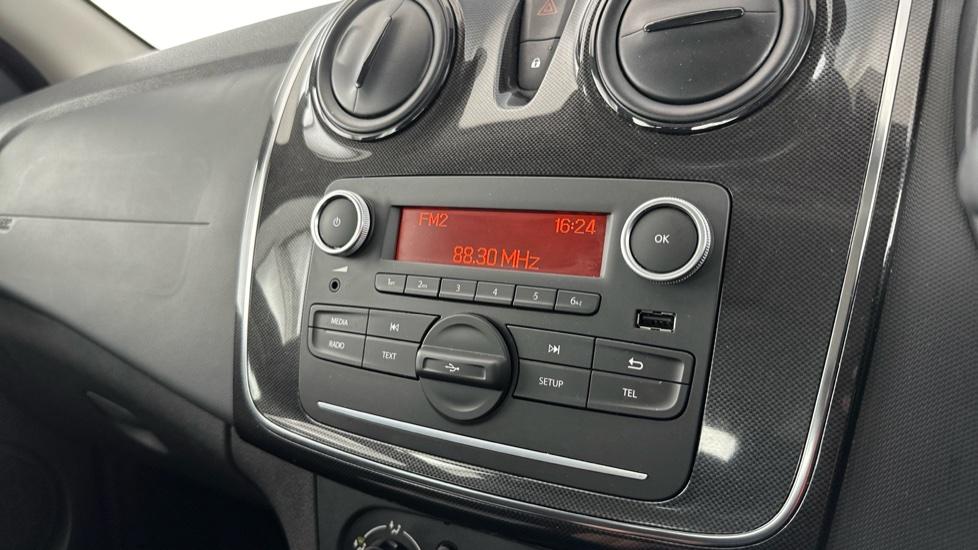 FM Radio