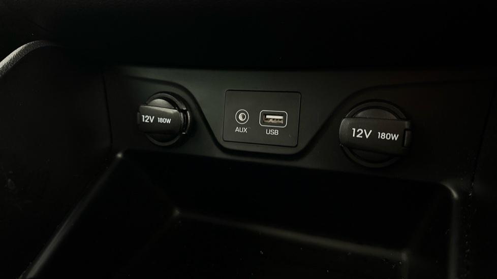 USB / AUX