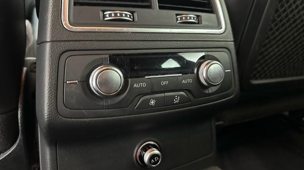 Rear Climate Control