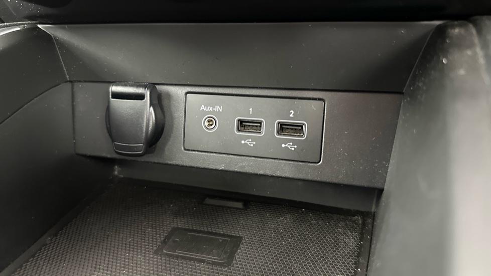 USB / AUX