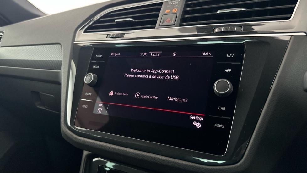 Apple Carplay / Android Auto