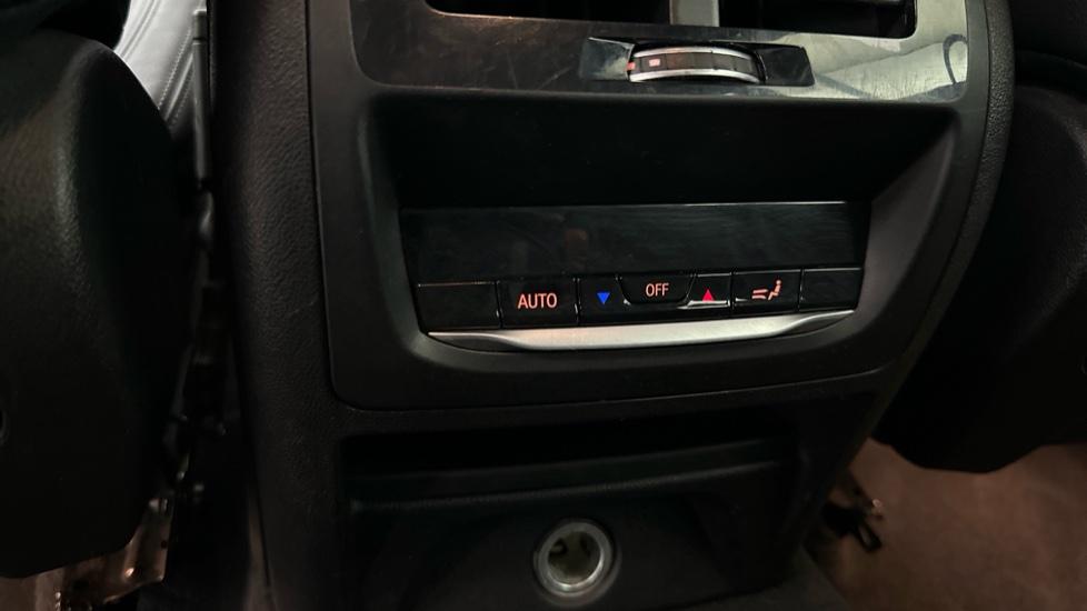 Rear Climate Control