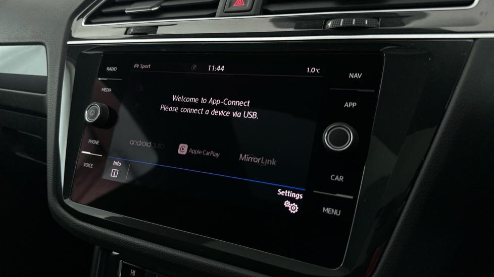 Apple Carplay / Android Auto