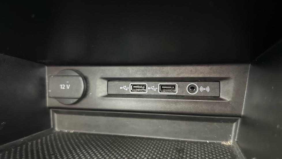 USB / AUX