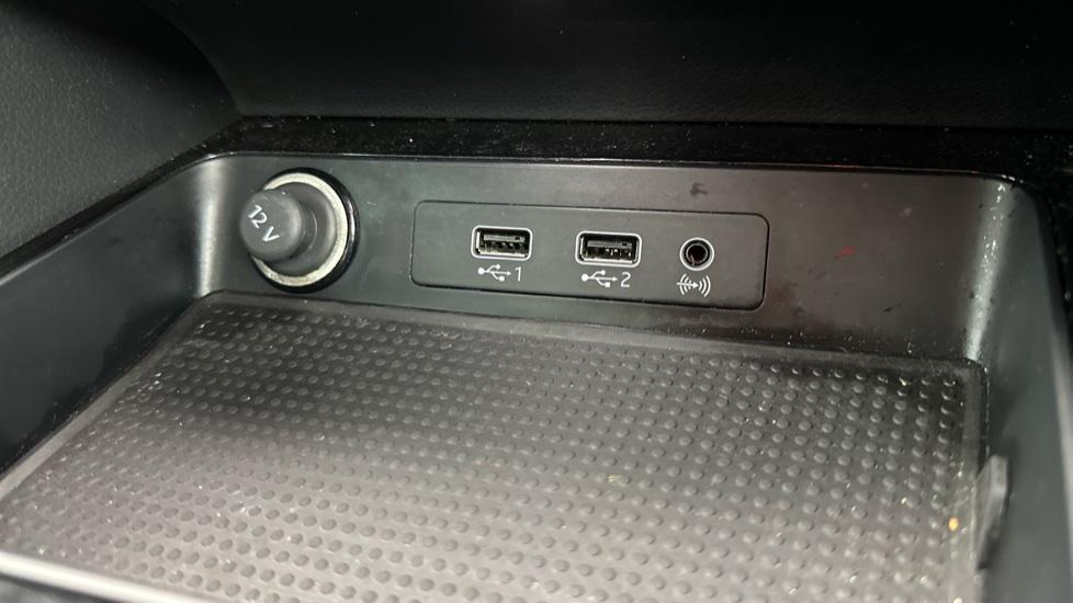 USB / AUX