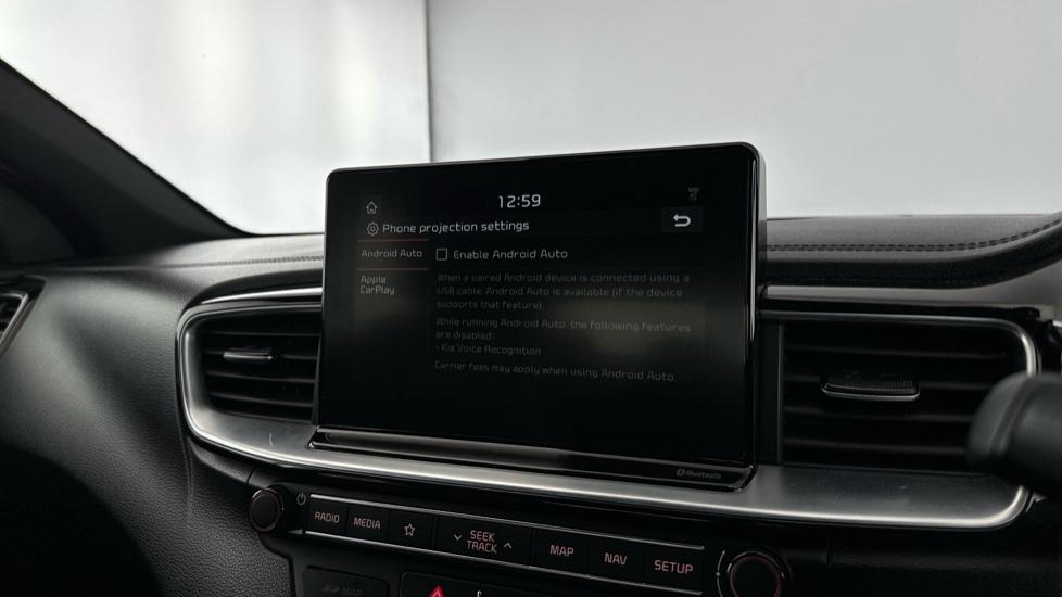 Apple Carplay / Android Auto