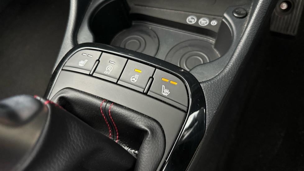 Heated Seats / Steering Wheel