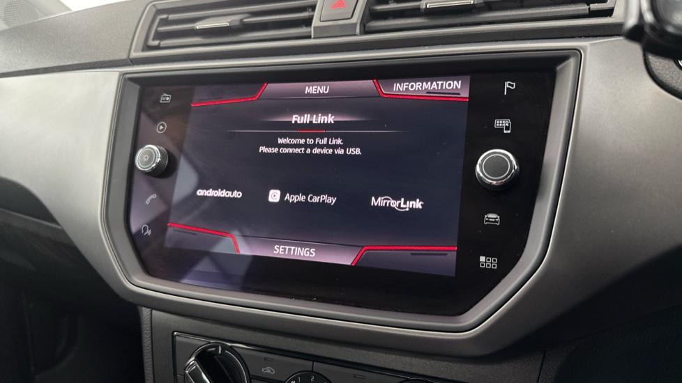 Apple Carplay / Android Auto