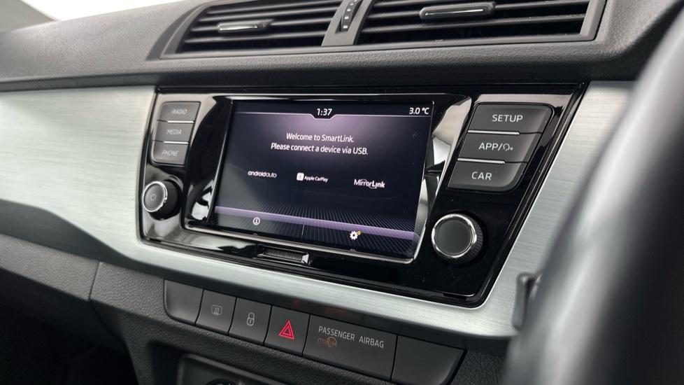 Apple Carplay / Android Auto