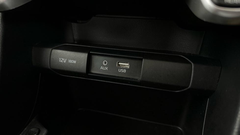 USB / AUX