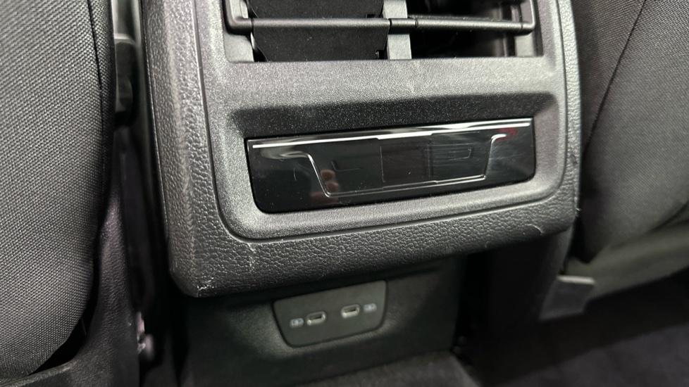 Rear Climate Control