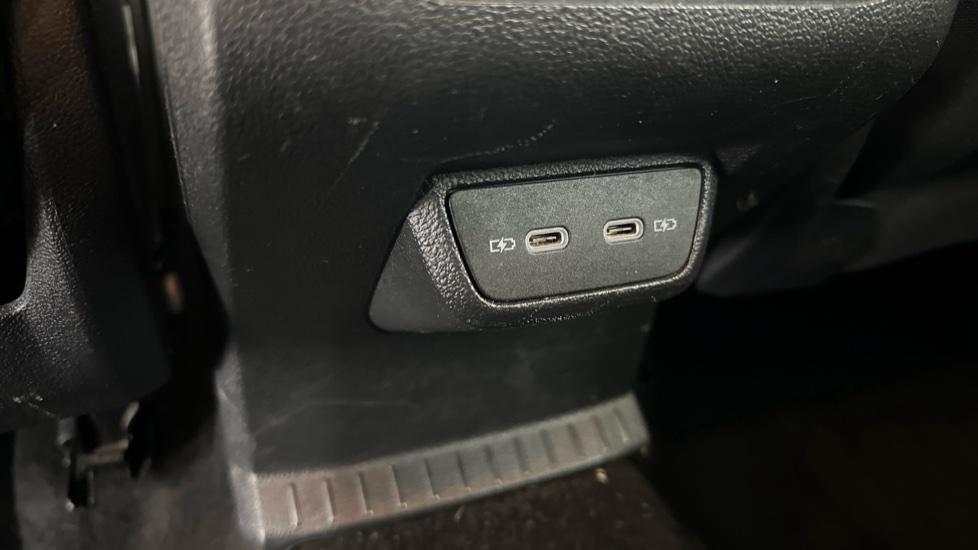 Rear USB Connection