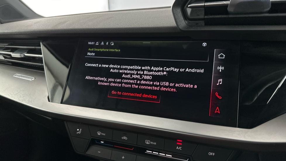 Apple Carplay / Android Auto