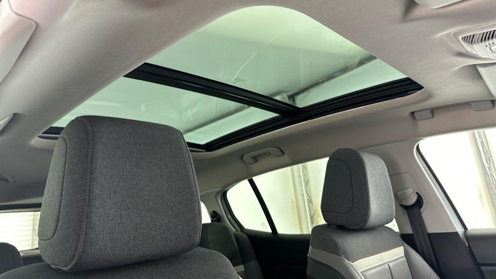 Panoramic Roof