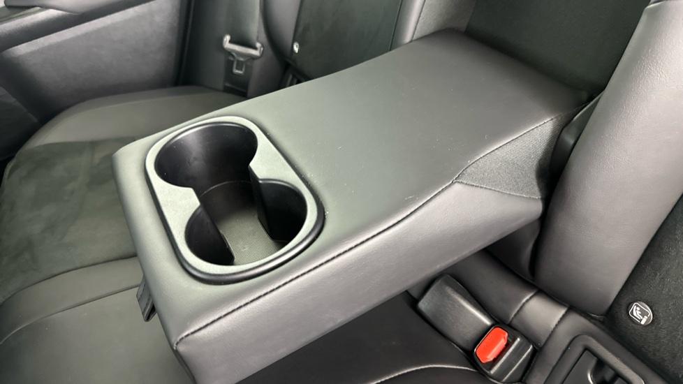 Rear Armrest/ Cup Holder