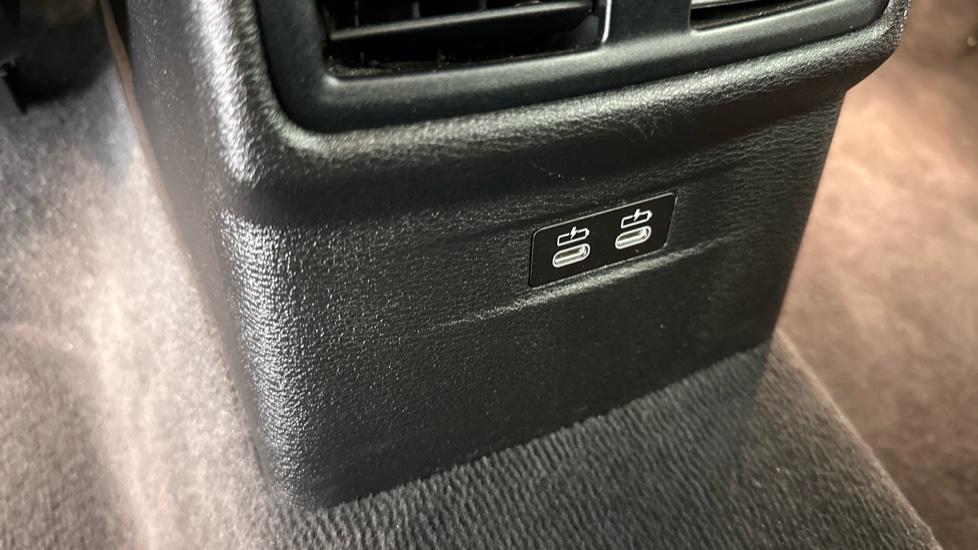 Rear USB Connection