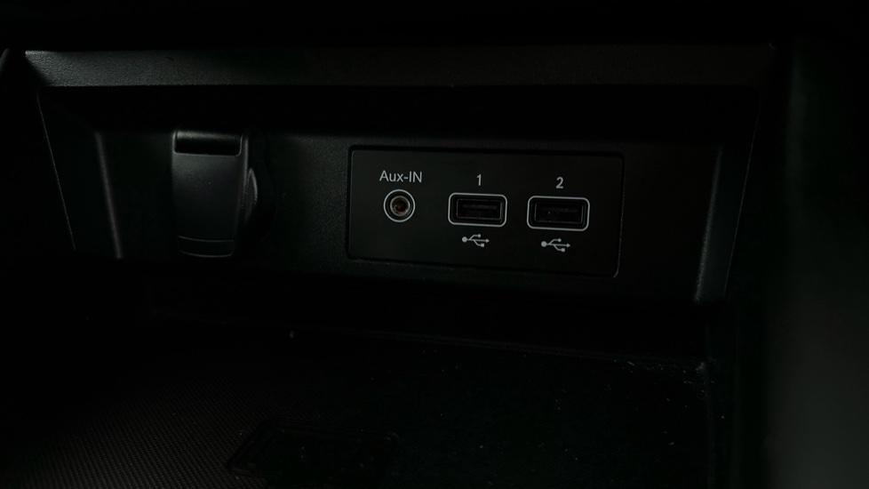 USB / AUX