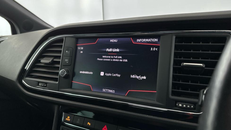 Apple Carplay / Android Auto