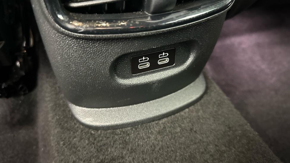 Rear USB Connection