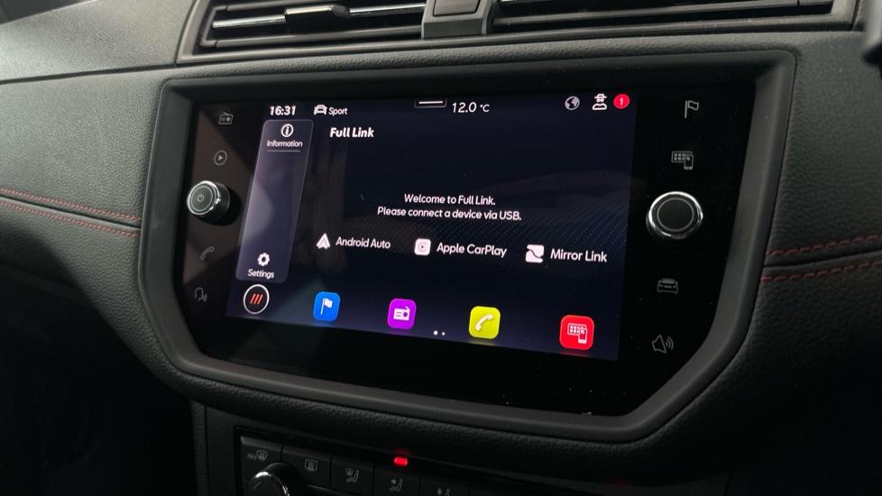 Apple Carplay / Android Auto