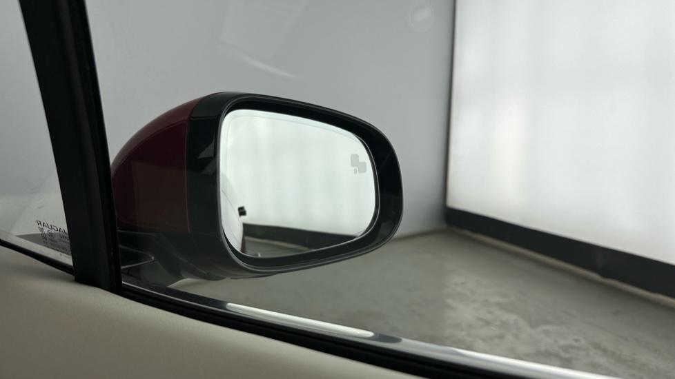 Blind Spot Monitoring System 