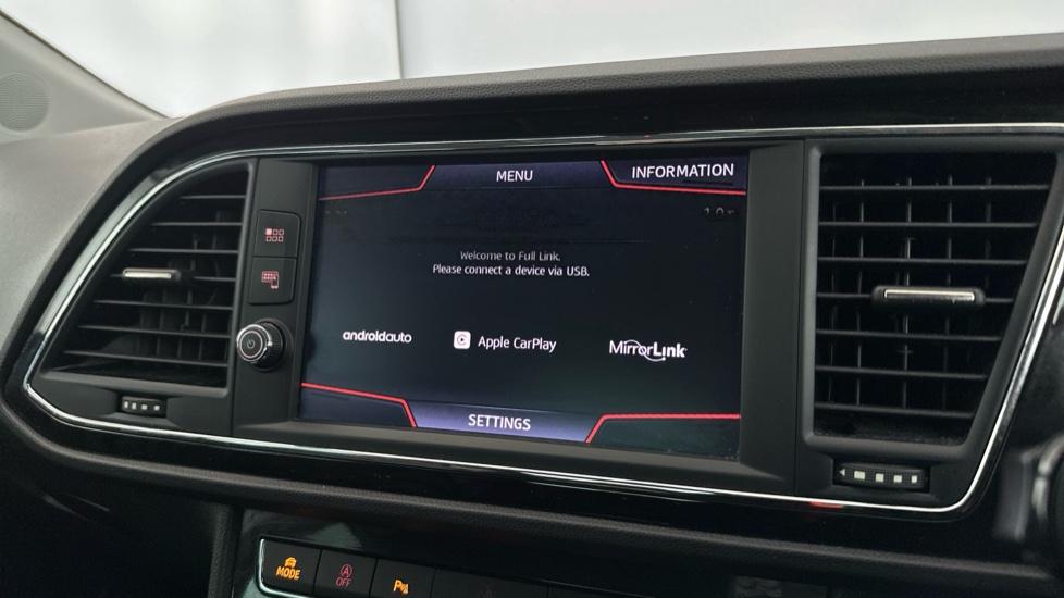 Apple Carplay / Android Auto