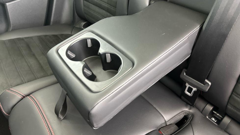 Rear Armrest/ Cup Holder