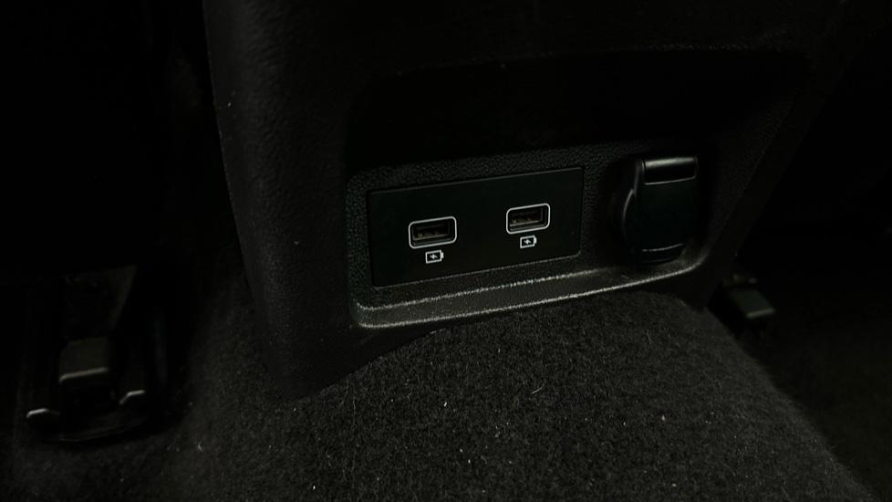 Rear USB Connection