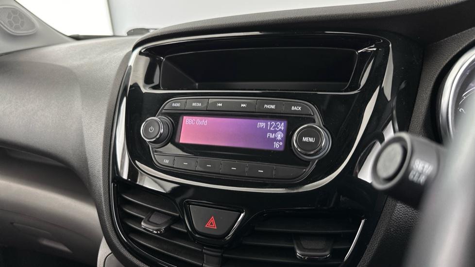 FM Radio