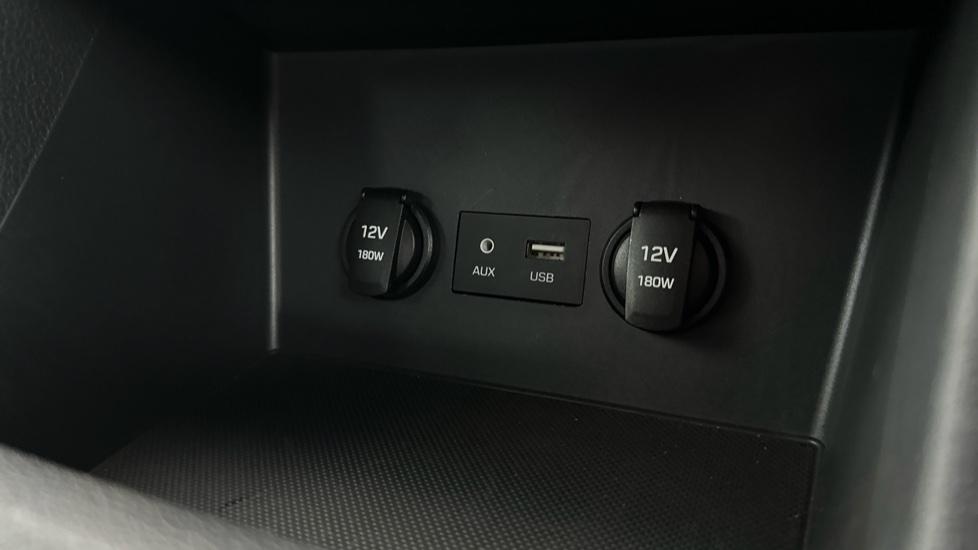 USB / AUX