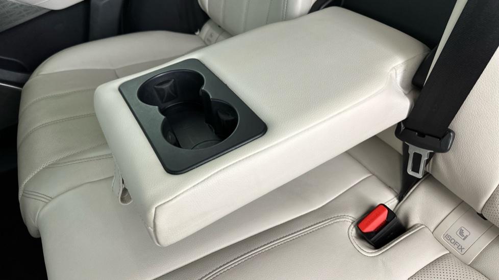 Rear Armrest/ Cup Holder