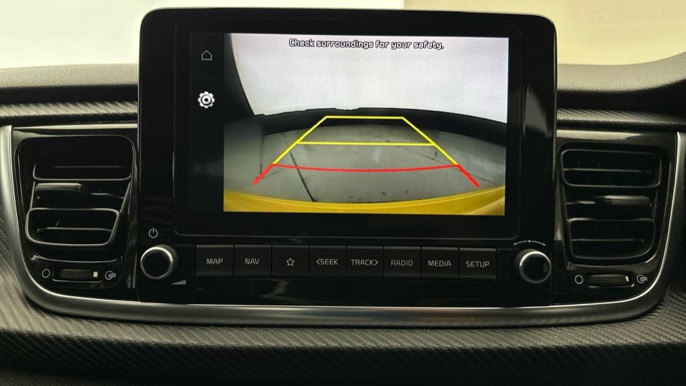 Rear View Camera/Park Pilot 