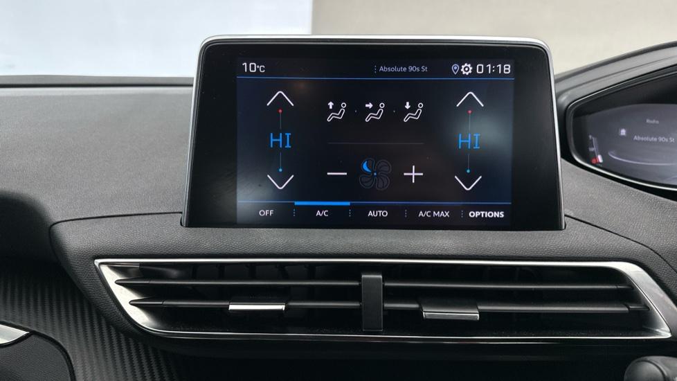 Dual Climate Control / Air Conditioning 