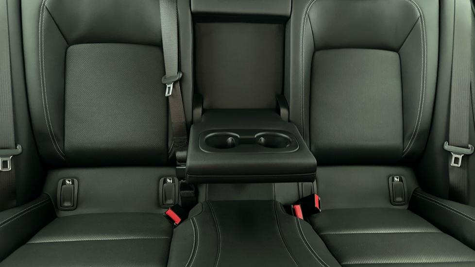 Rear Armrest/ Cup Holder