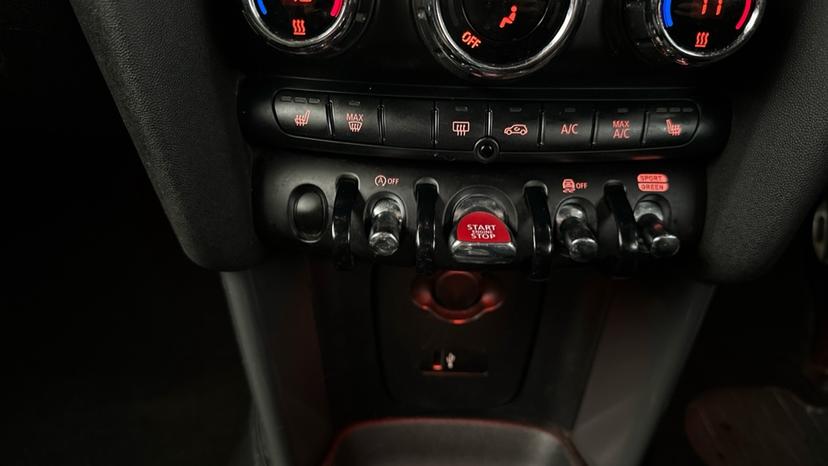 Auto Stop/Start/Heated Seats 